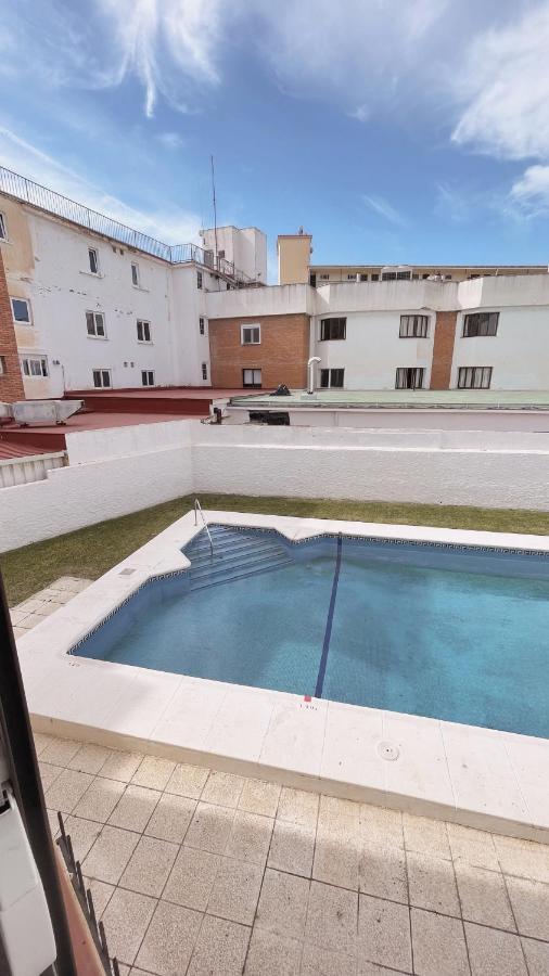 Precioso Apartamento Con Piscina A 3 Minutos De La Playa En Coche Torremolinos Kültér fotó